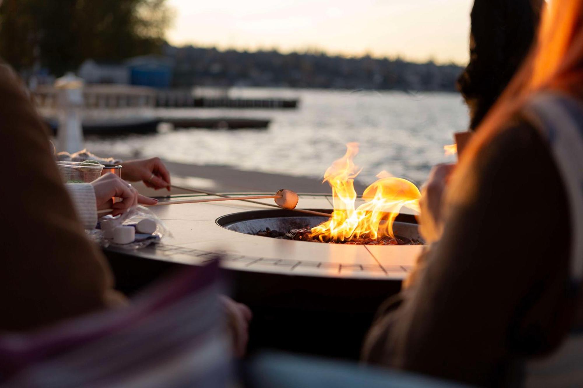 Hyatt Regency Lake Washington At Seattle'S Southport Renton Bagian luar foto